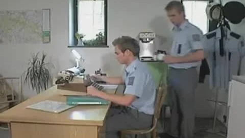EUROPEAN boys suck cock AT Tthis fellow OFFICE