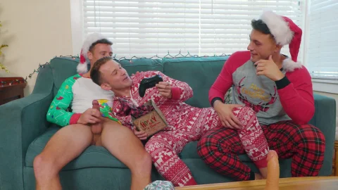 ASGmax Originals: Xmas Surprises in the Mouth and Ass