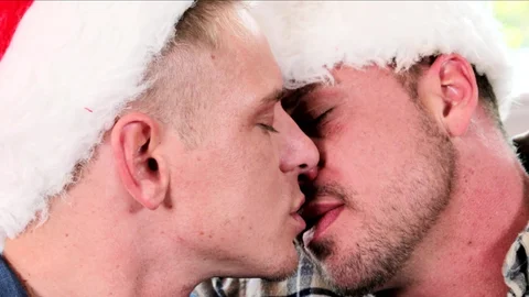 NextDoorOriginals: Pierced Gunner hardcore getting a facial