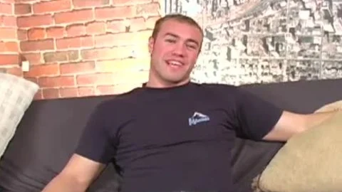 My cock is so thick that I can lick tthis guy love juice off
