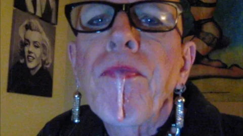 JOANNE nail - BALD IS lusty !!!