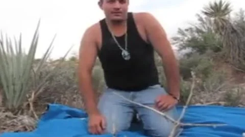 Latino Disfuta Verga Al Aire Libre