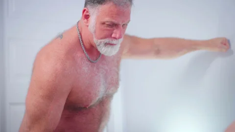 Icon Male: Intense Chemistry – Setting The Sheets Ablaze